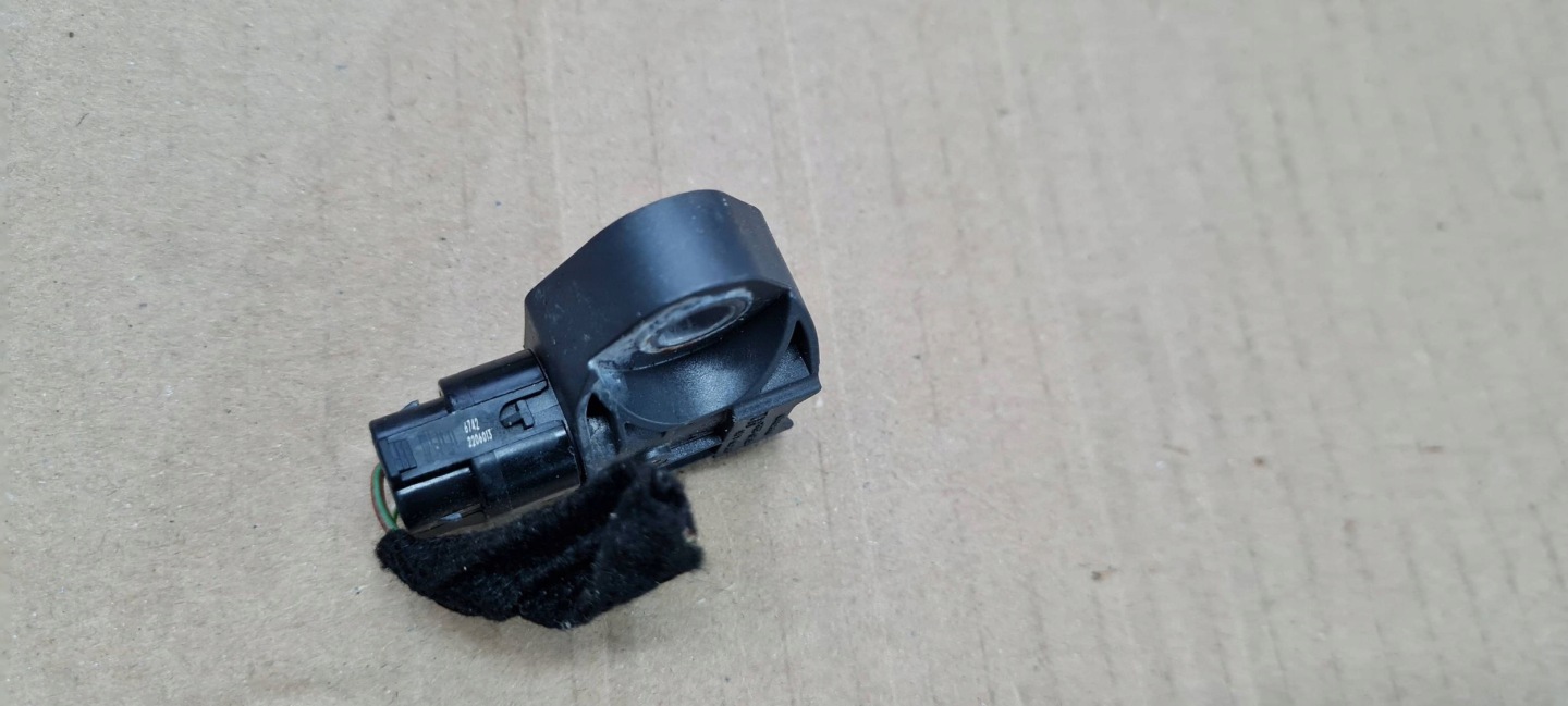 Chrysler Pacifica 2022 Crashsensor Drucksensor UDERZENIOWY Connector Contact 68483900AA