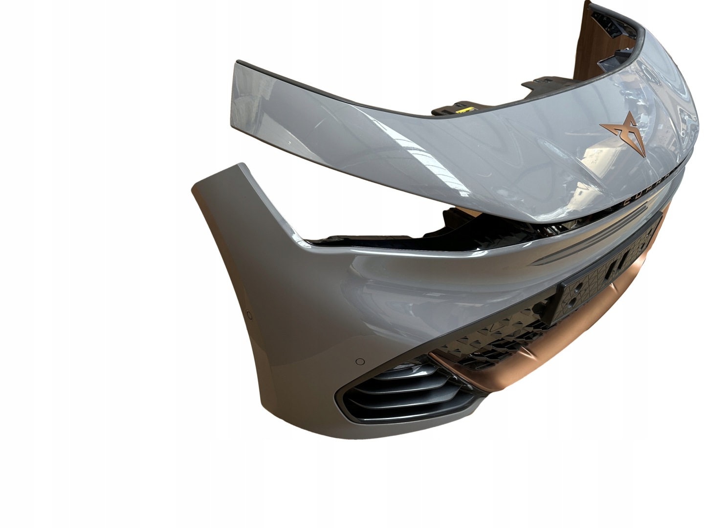 CUPRA BORN bumper front 6 PDC LA7C