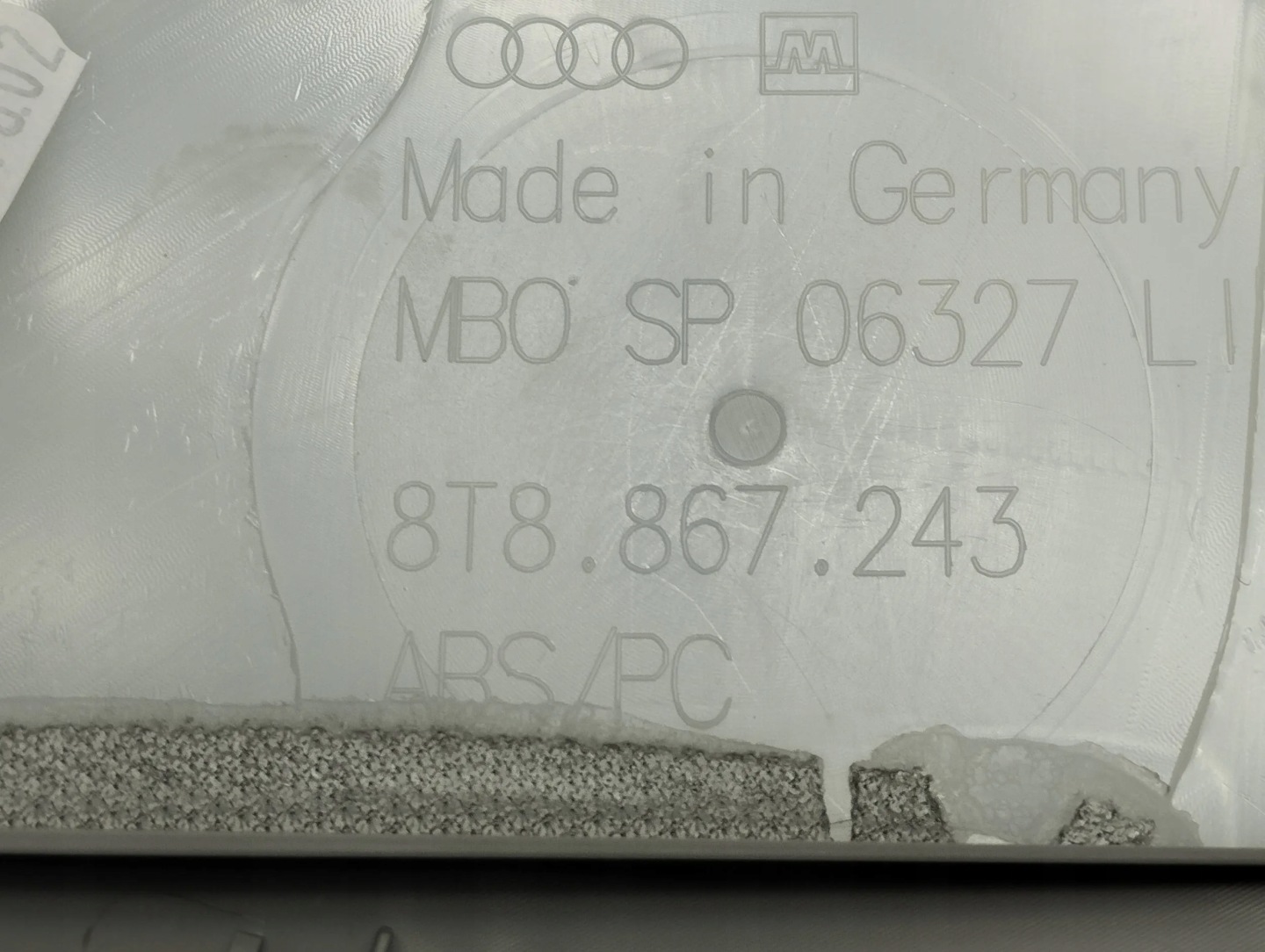 Audi A5 8T Blende Abdeckung SLUPKA 8T8867243