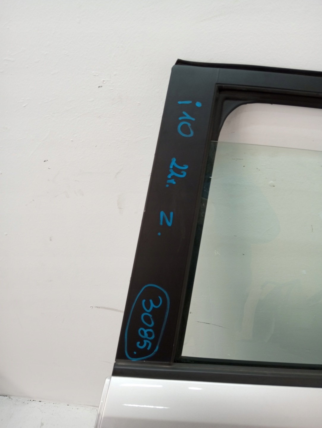 door left rear. HYUNDAI I10 22r