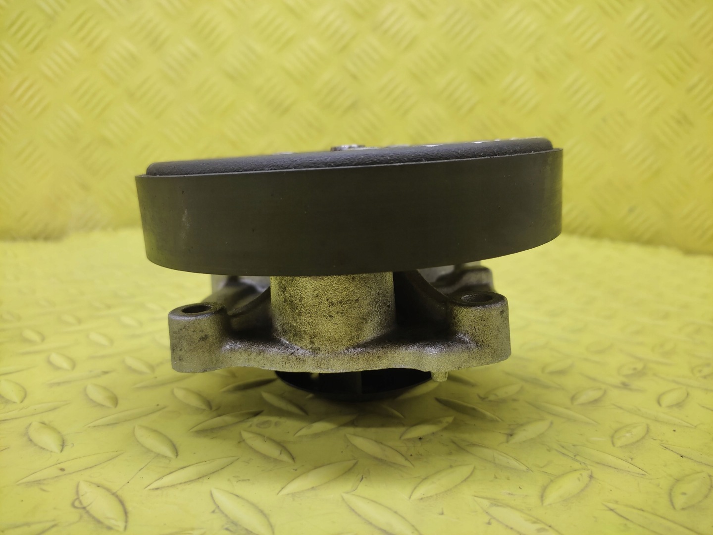 CITROEN C5 III 1.6 THP water pump V75459588005