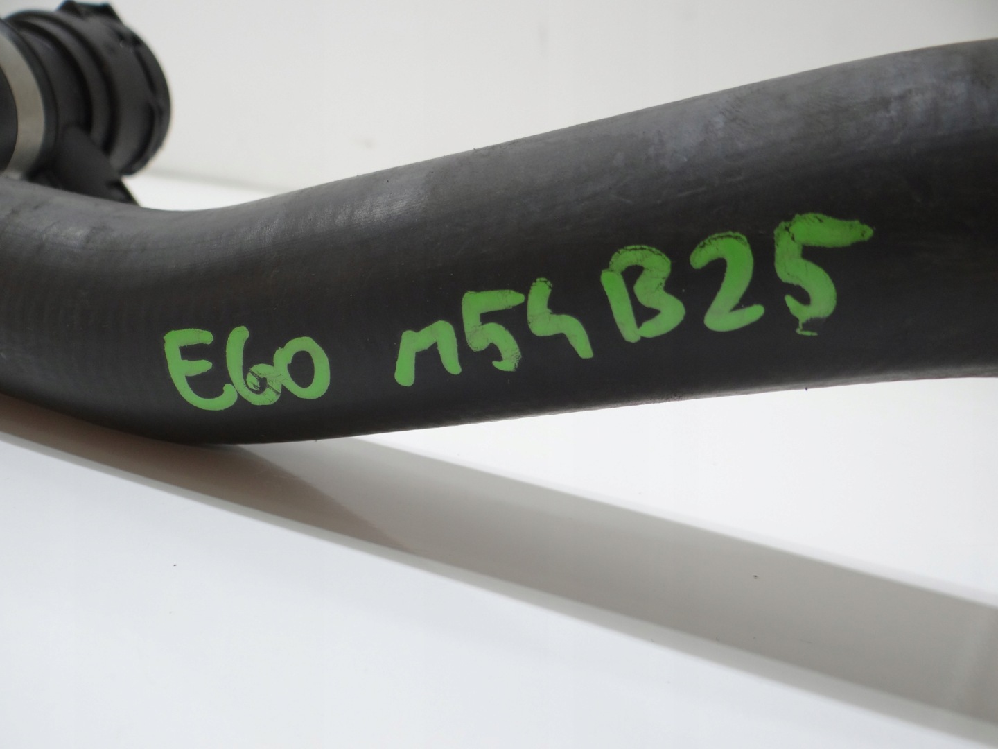 prijenos crijevo vode BMW E60 E61 M54 7519257 (4295289)