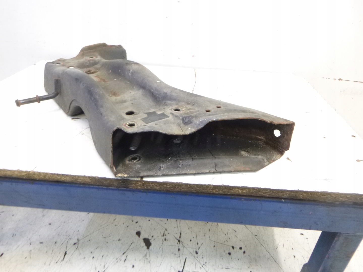axle beam lawa sider front VW FOX 1.2 3D 2010r.