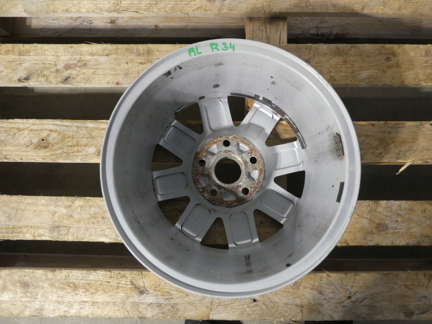 1X DISK HLINÍKOVÝ DISK AUDI 5X100 4B0601025B