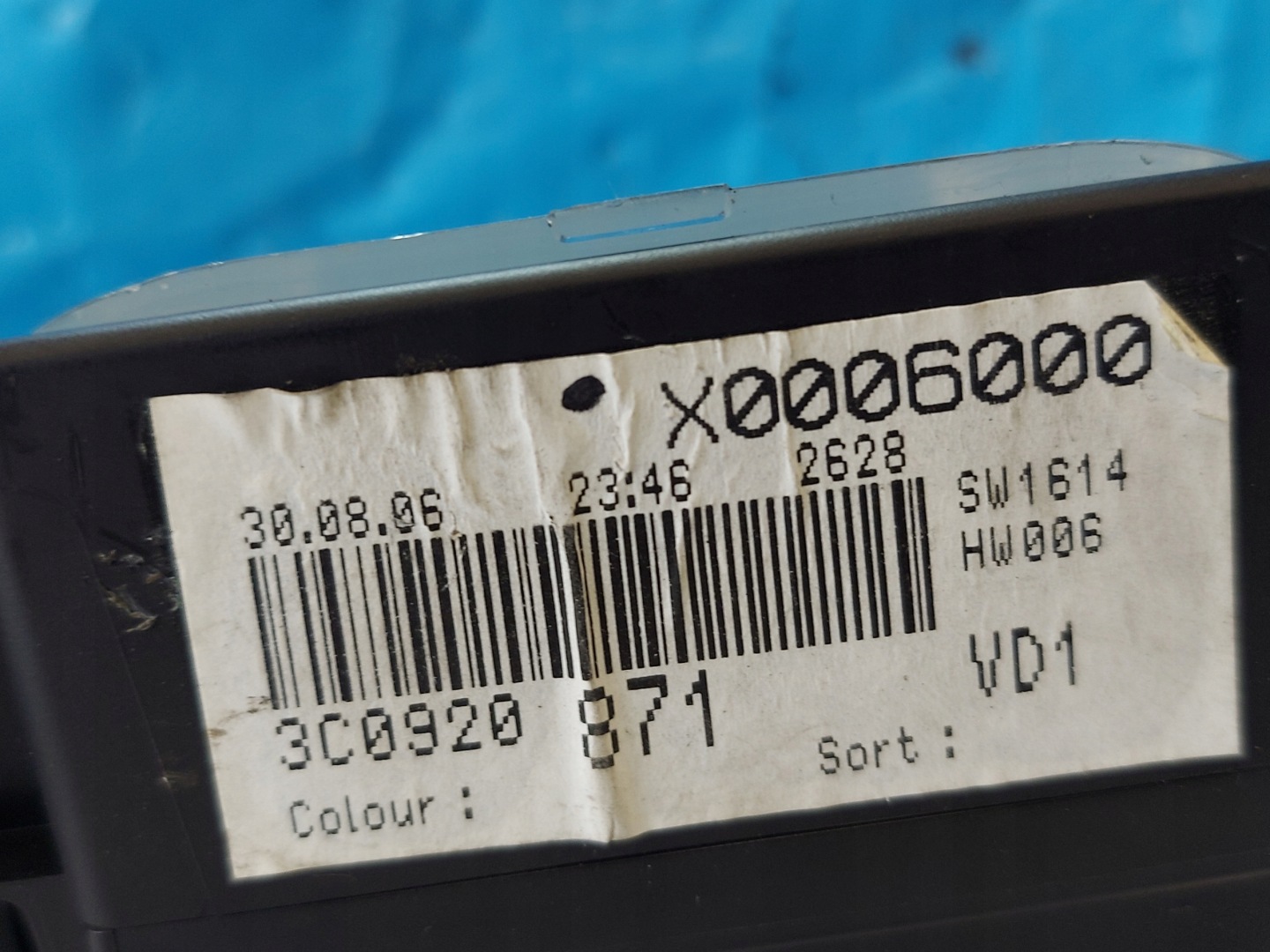 dials clock PASSAT B6 2.0 TDI 3C0920871