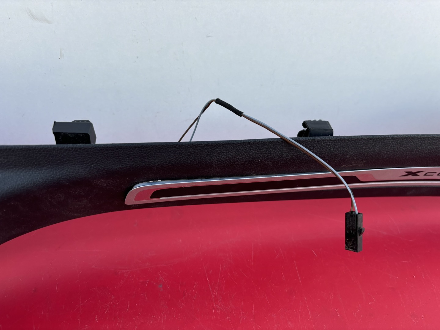 VW TIGUAN 2 II right moulding threshold cap LED XCELLENCE K136/661