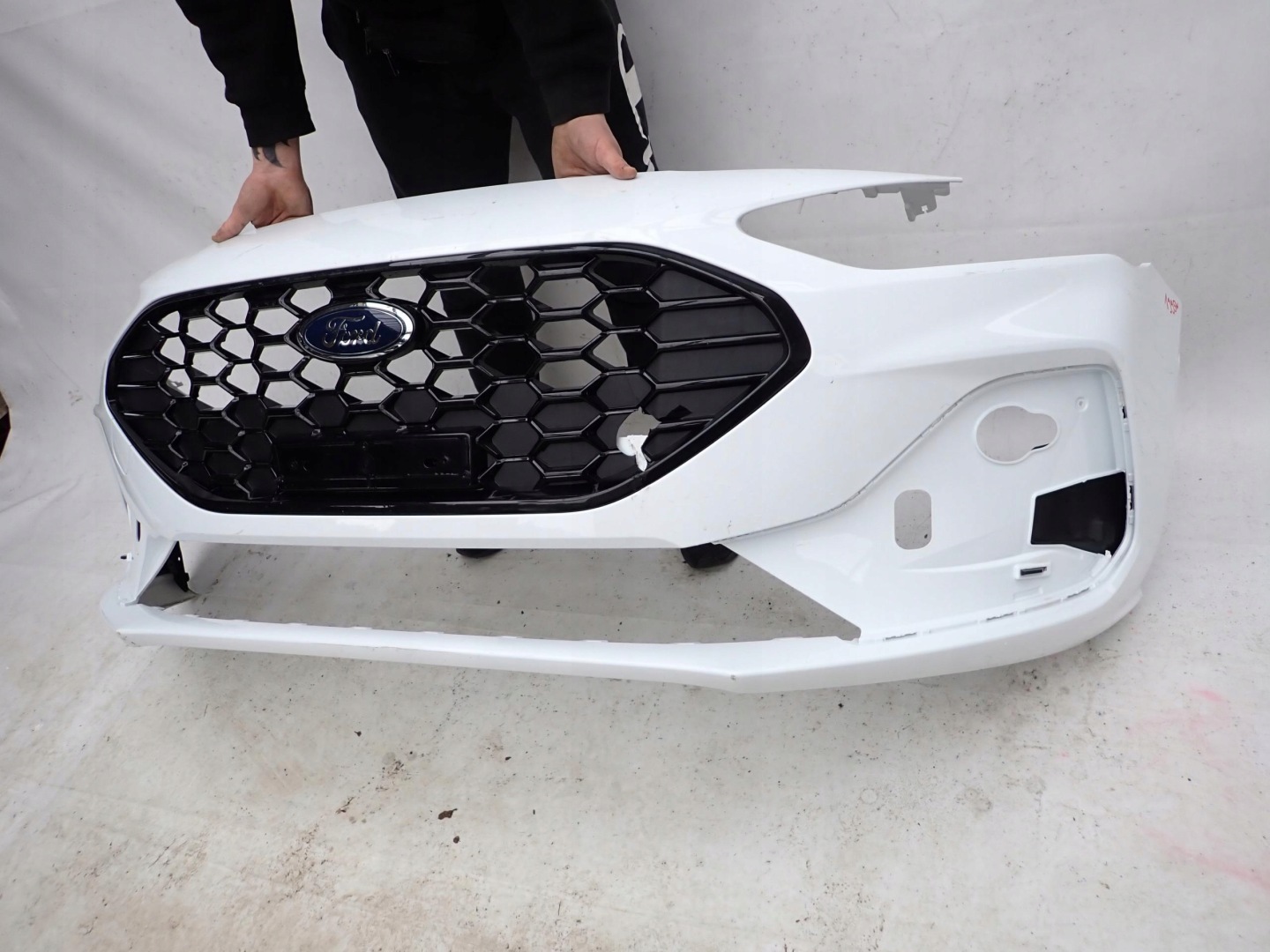 FORD FOCUS MK4 LIFT ST-LINE 21- bumper front front PDC