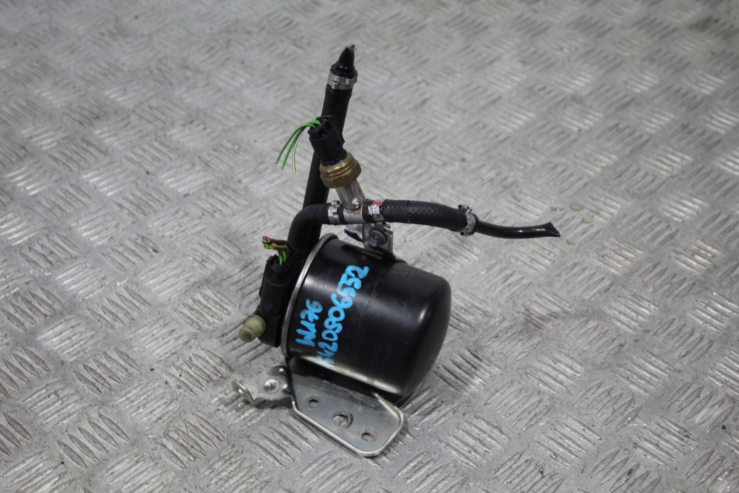filter Paliva Obal A-KLASA W176 A6420906552