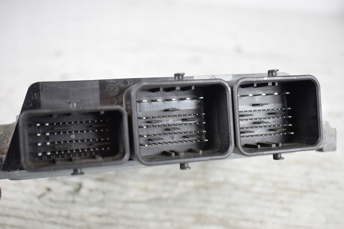 computer control unit PEUGEOT CITROEN 9676761080
