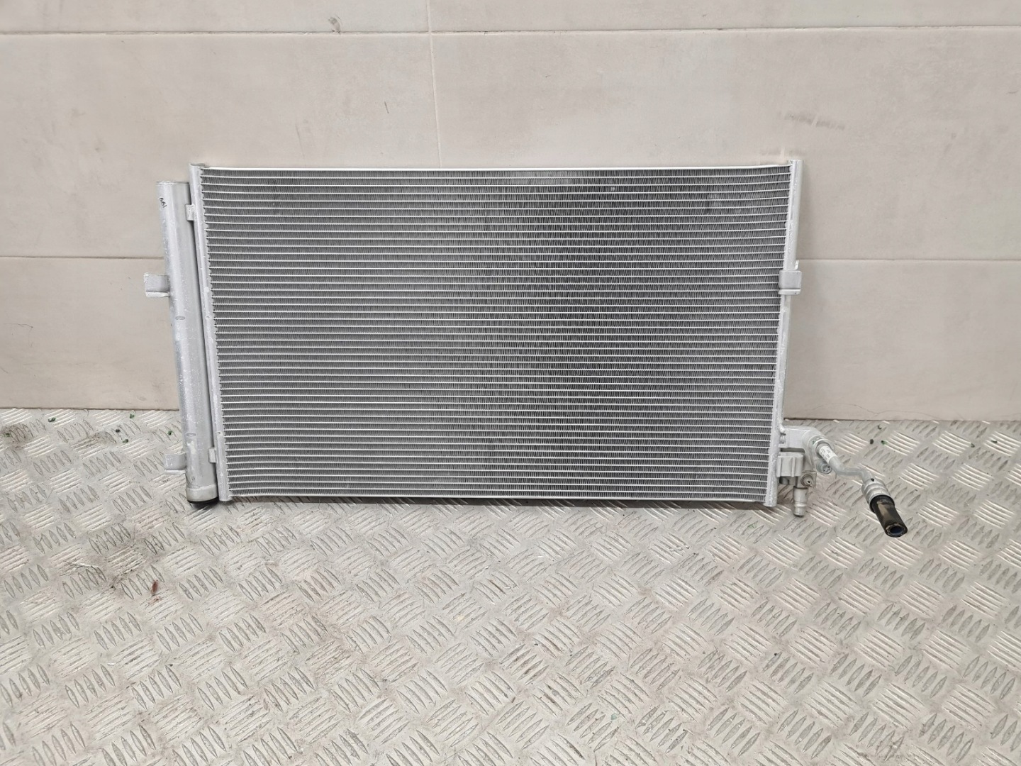 BMW G30 Radiateur climatisation 9364258