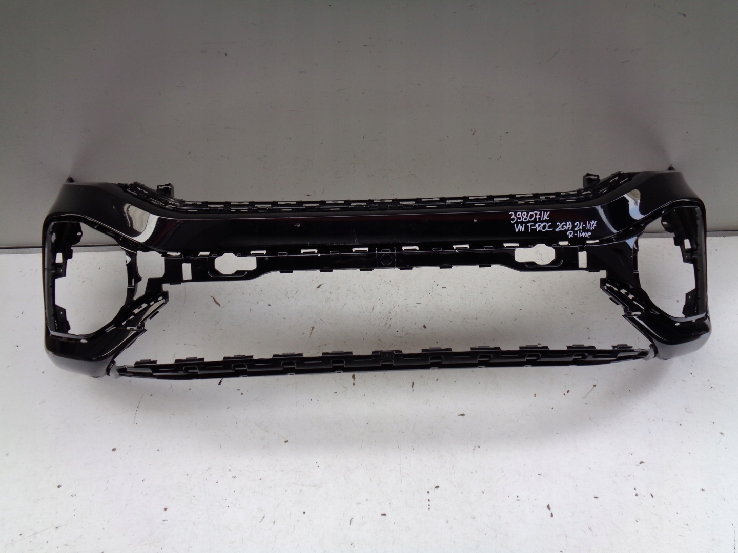front bumper VW T-ROC 2GA 21- LIFT R-LINE NR 39807