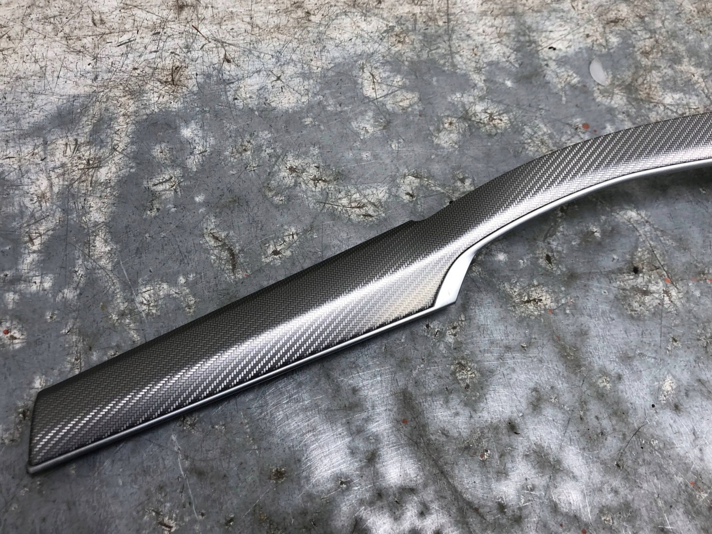 moulage DEKOR console XVC VW ARTEON 3G8854381A