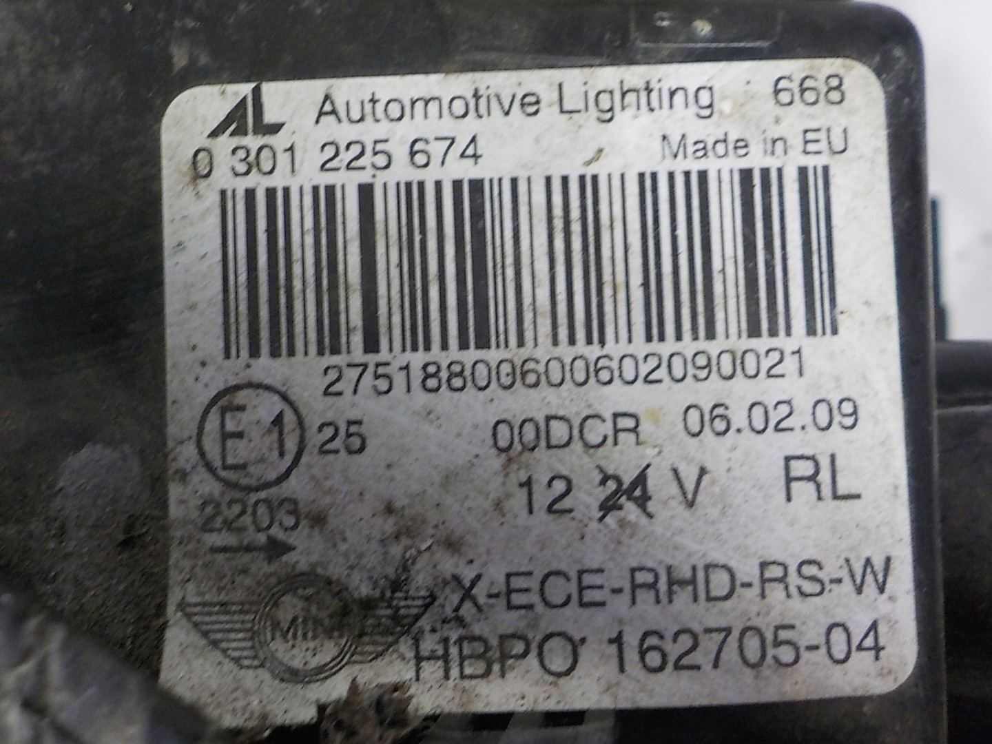 MINI COOPER R56 XENON light right front front UK