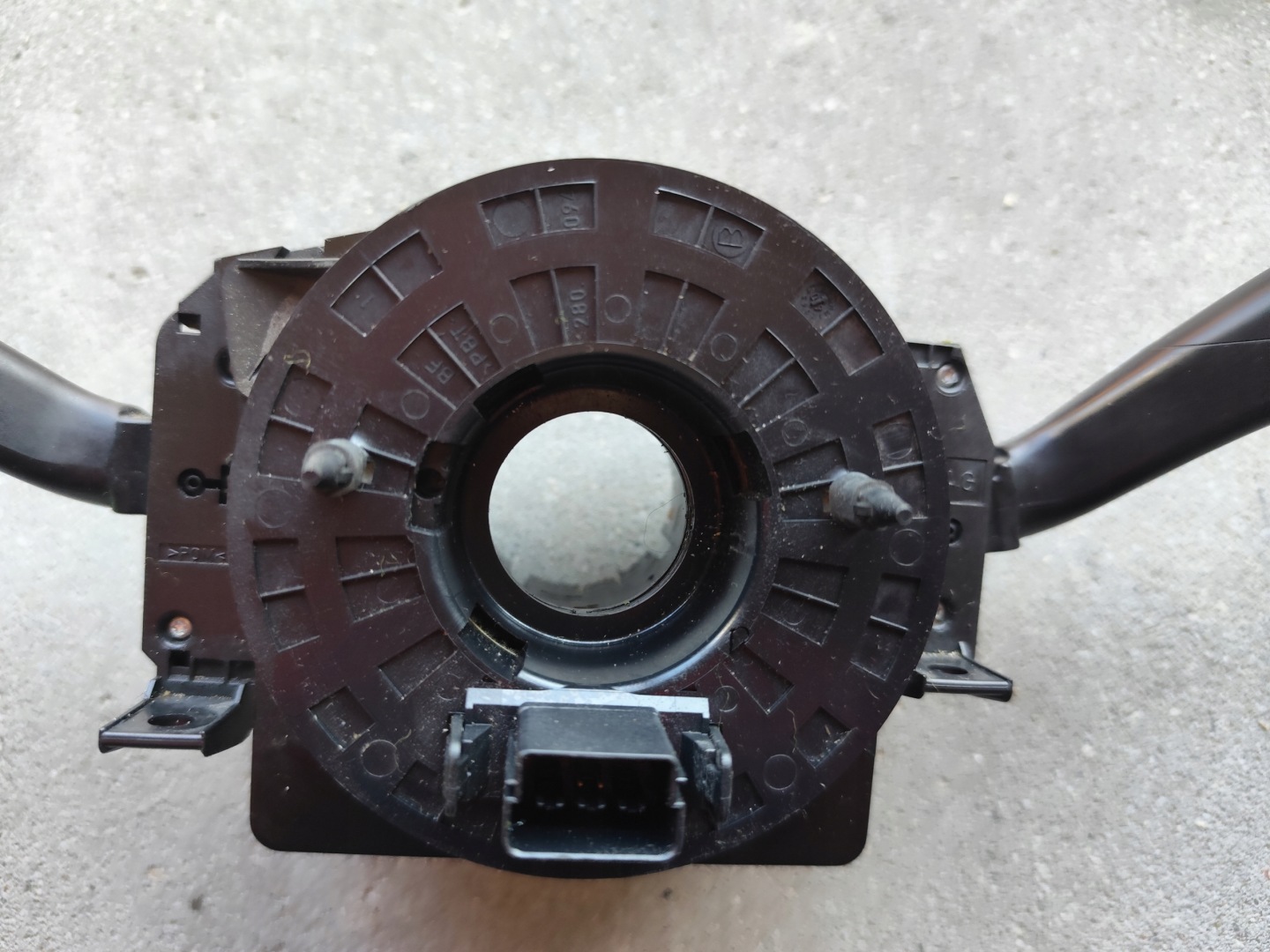 VW T5 LIFT DEVIO LUCI DEVIO DEVIO LUCI TERGICRISTALLO TERGI z obsluga liczn/temp 6Q0953503FF