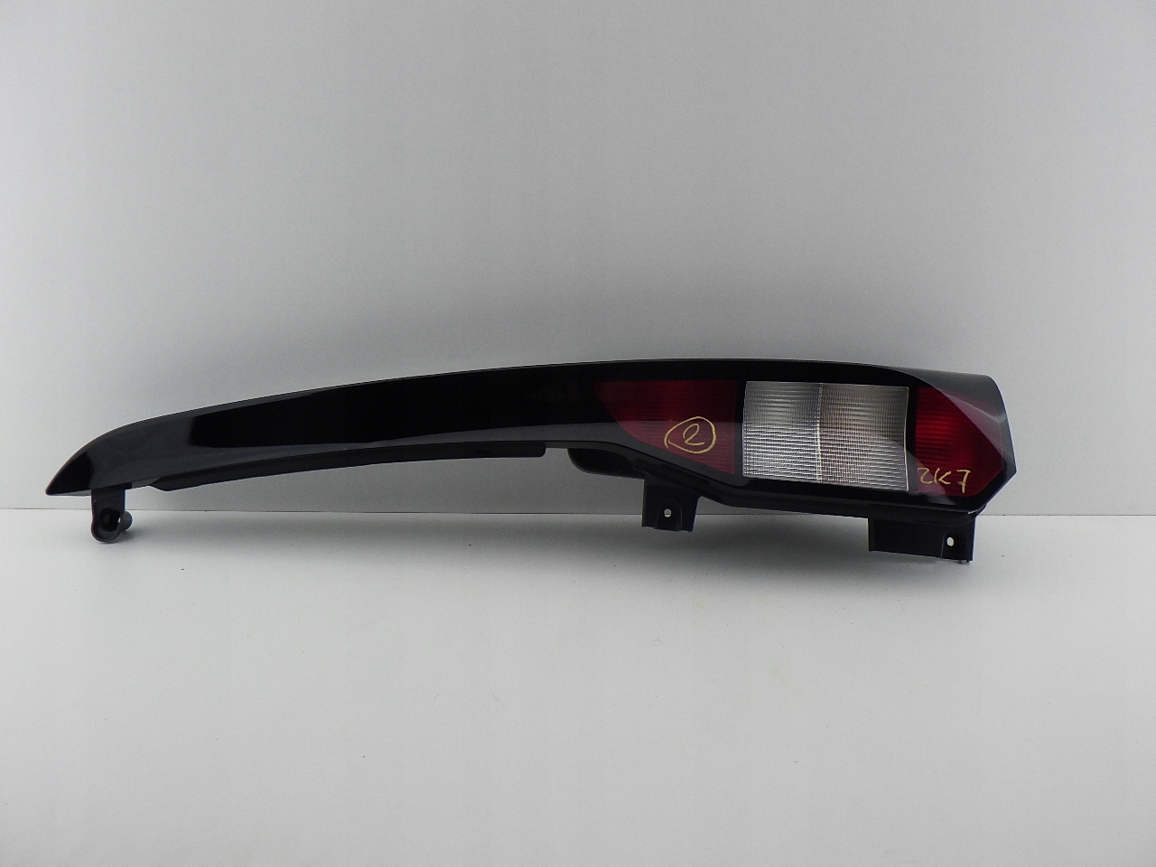 FORD TOURNEO CONNECT MK3 III VW CADDY 5 2KF 21- light rear right