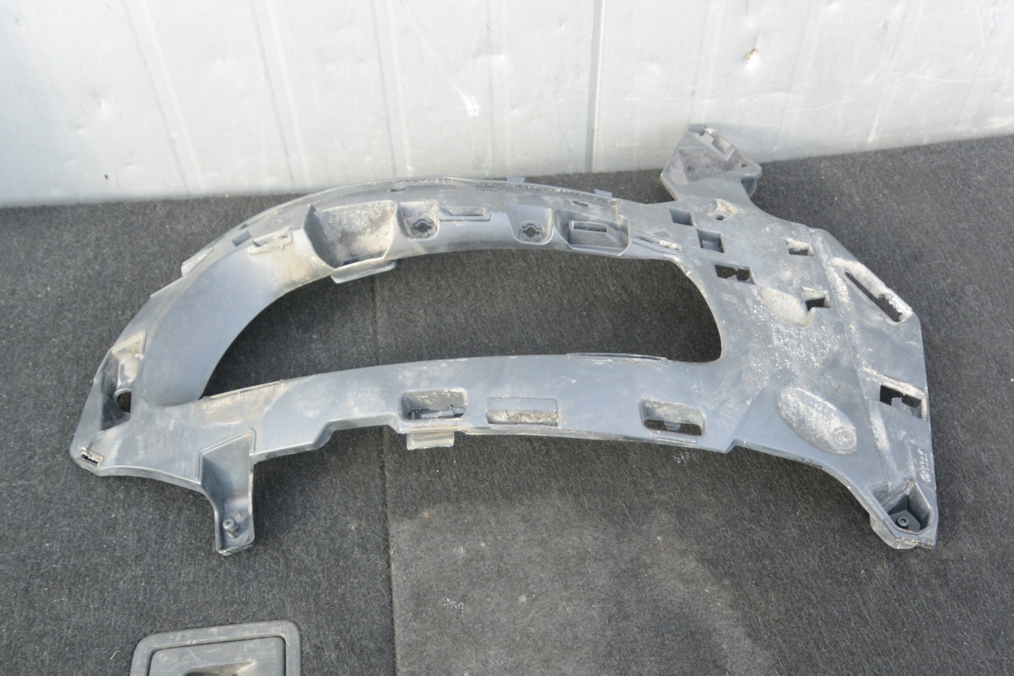CITROEN C4 PICASSO II support holder right of a bumper front AA36190463