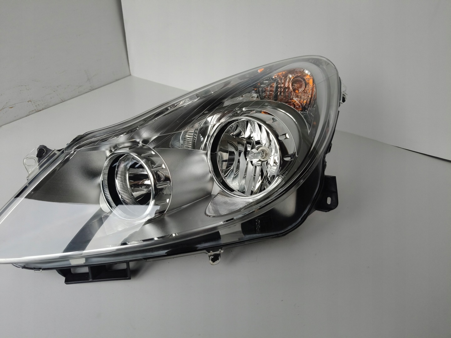 light left REFLEKTOR NISSAN LEAF II 17- LED