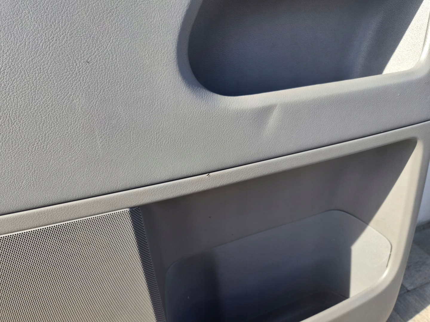 VW T5 side upholstery door przednich MULTIVAN left right kierowca pasazer
