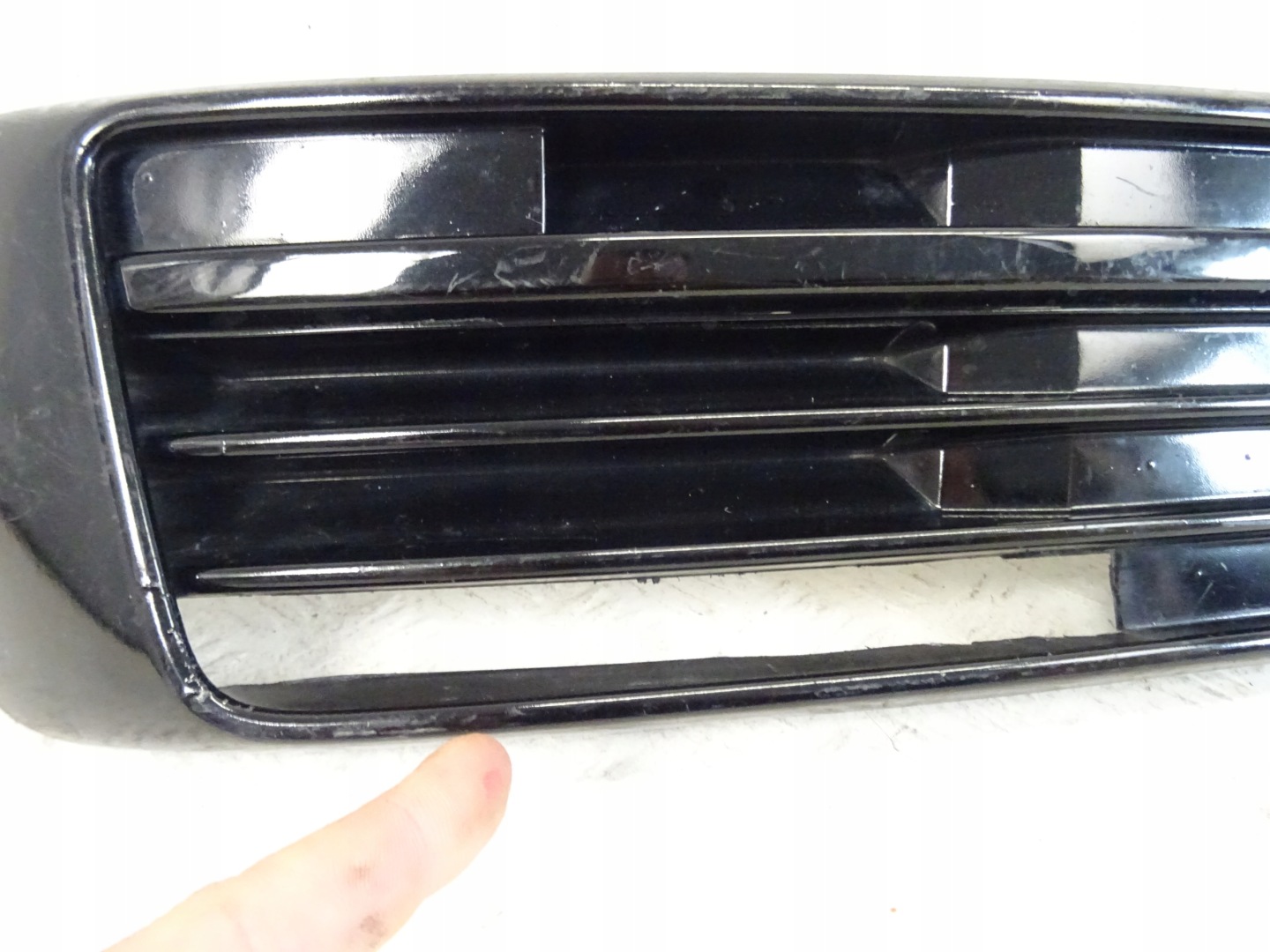 grid of a bumper front front left VW TRANSPORTER T6 7E5853683