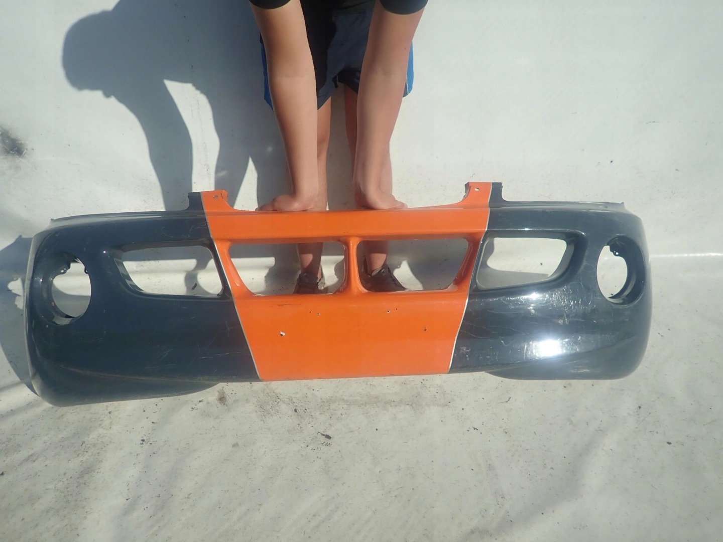 HYUNDAI H1 and 1 97-07 bumper front front