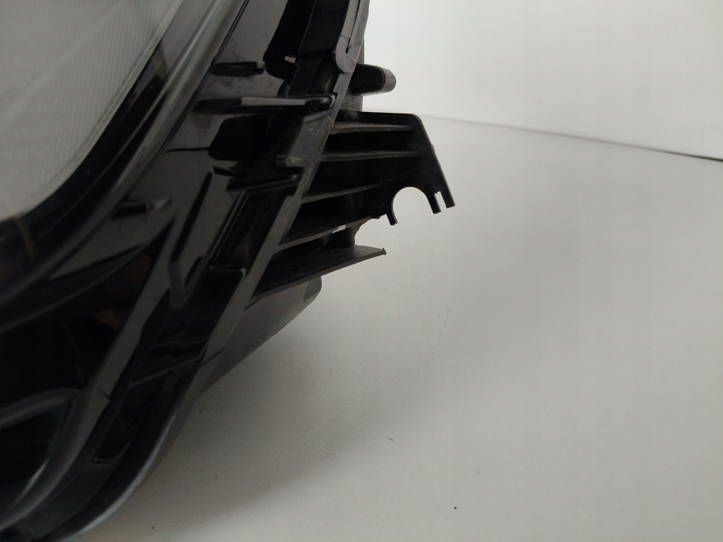 light left REFLEKTOR OPEL ASTRA VI L 22- FULL LED
