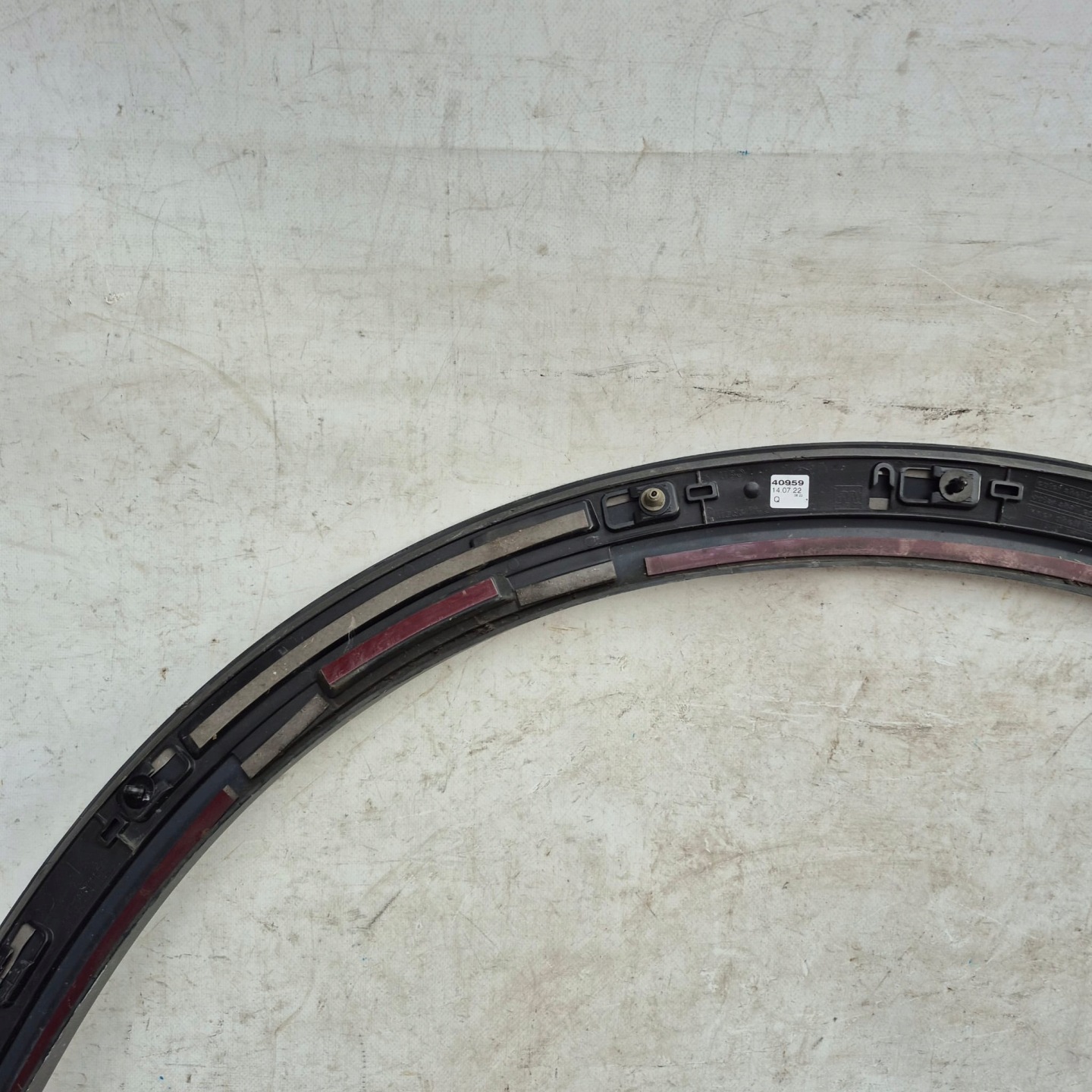AUDI Q8 E-TRON 18-25 moulding cap left front