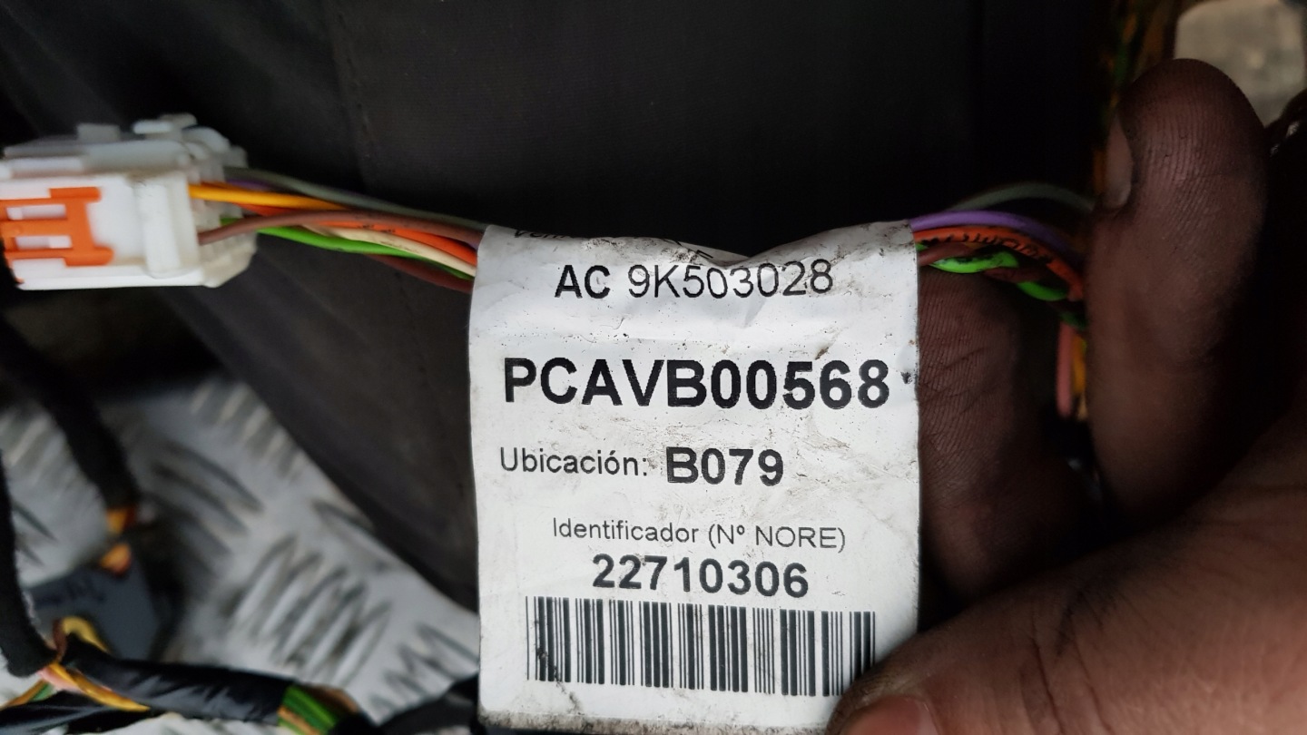 CITROEN C4 PICASSO e 1.6 cablaggio Motore PCAVB00568