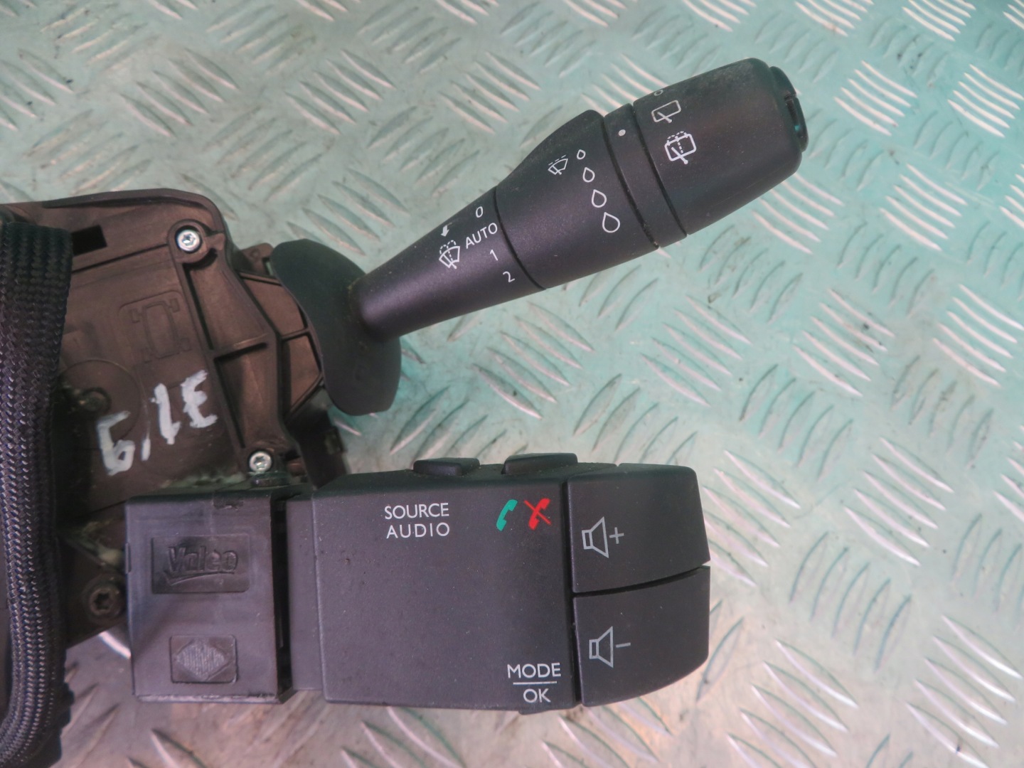 DEVIO LUCI TERGICRISTALLO TERGI RENAULT TRAFIC 19R 255676085R