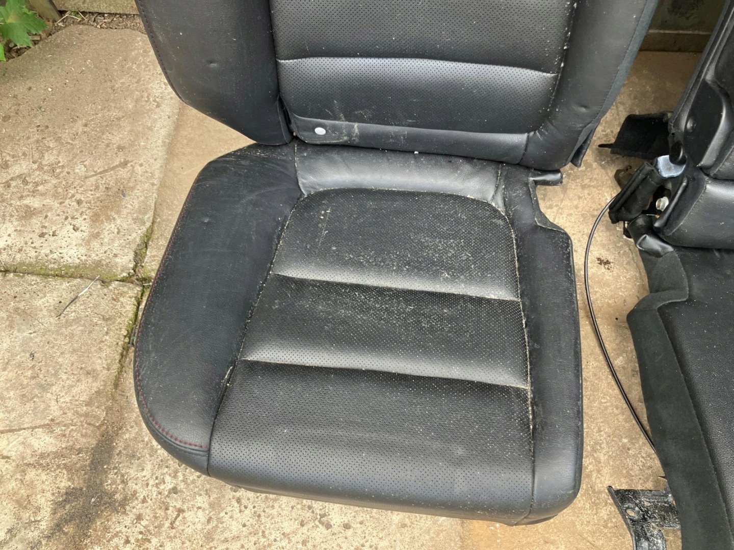 Sitz MAZDA CX5 und Leder rote NIC BOSE
