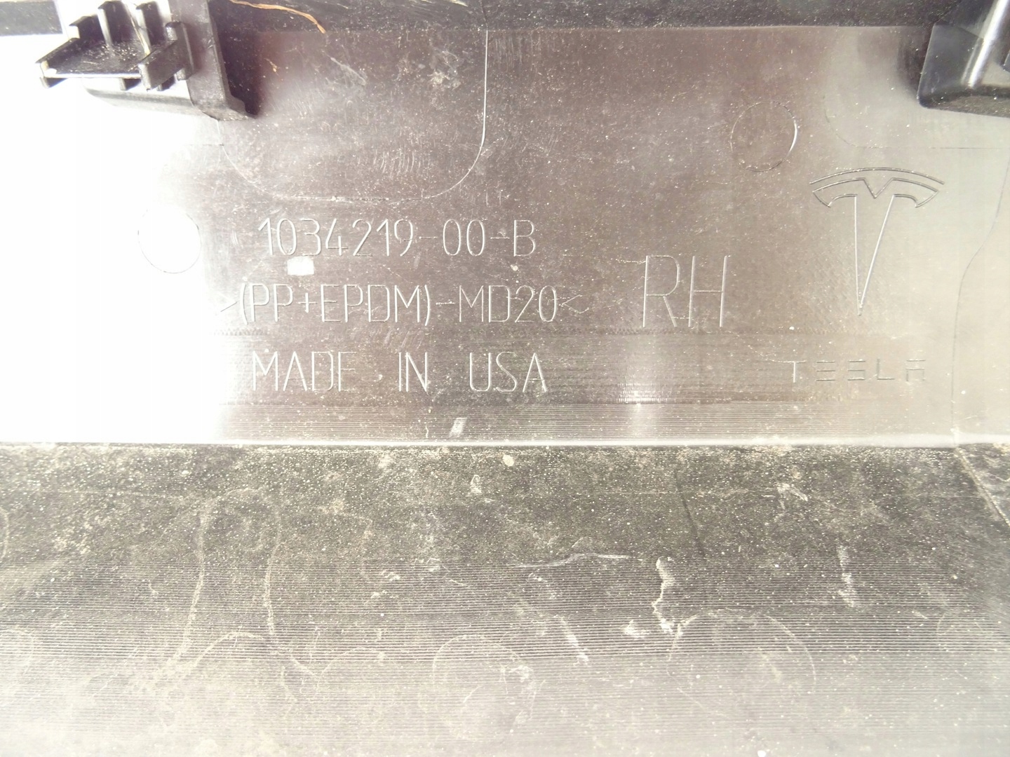 TESLA MODEL X moulding threshold threshold right