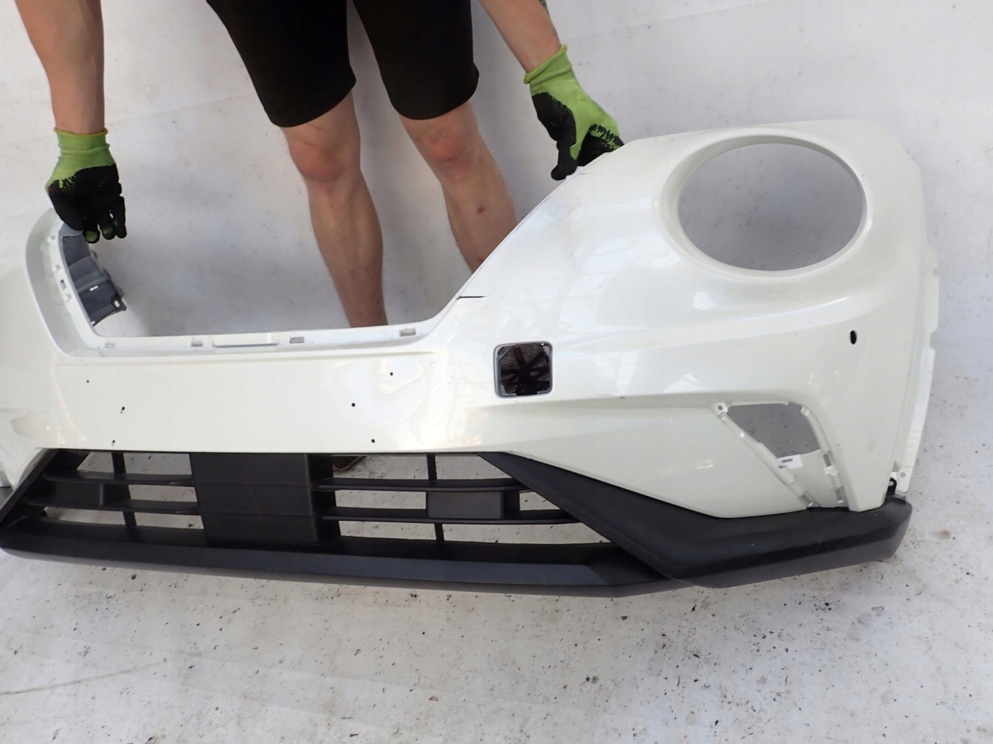 NISSAN JUKE II 2 19-> bumper front front