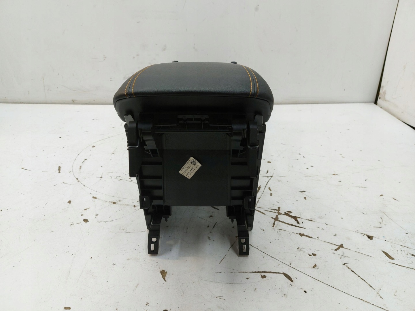 Ford Ranger VI 6 2024 tunel armrest central oryg