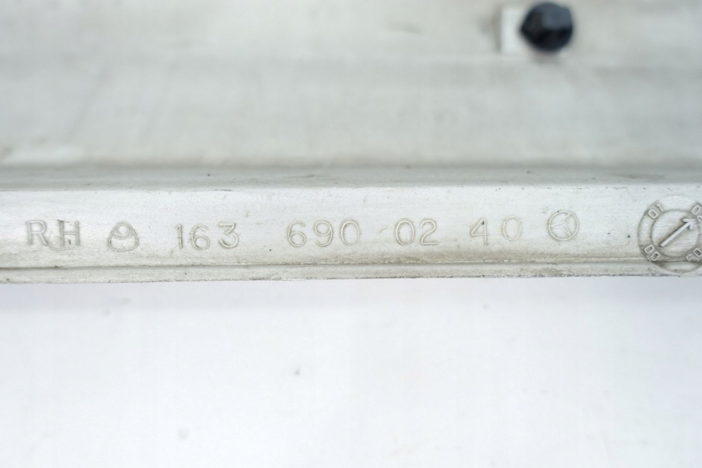 cap moulding threshold right MERCEDES ML W163