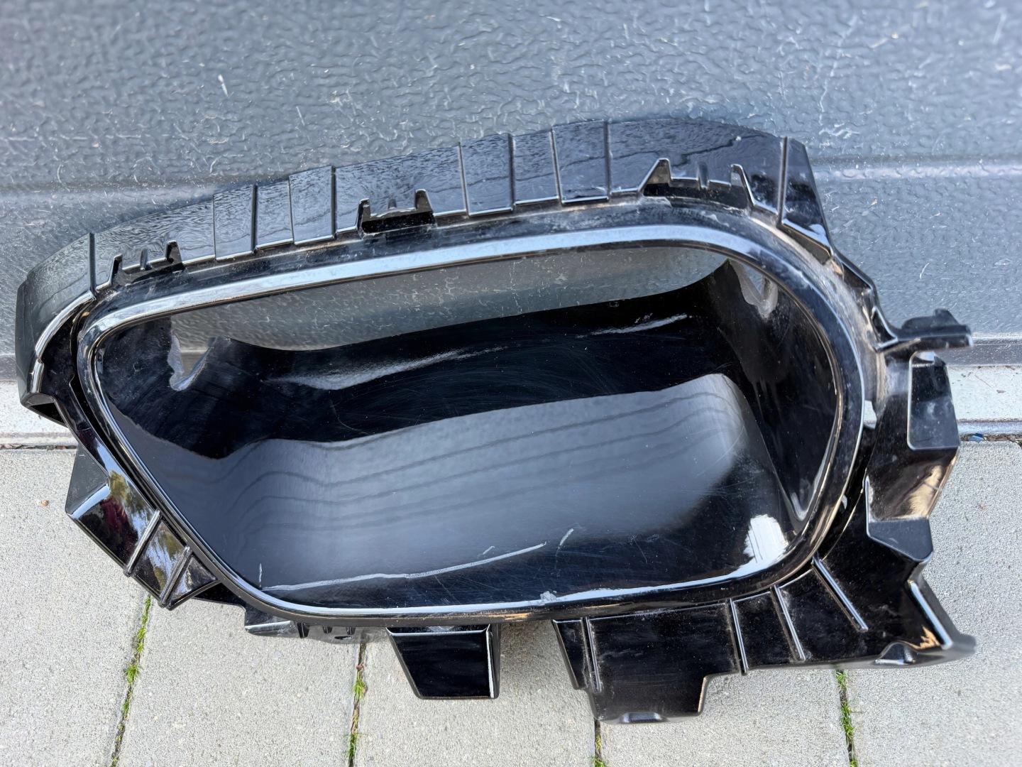 KIA XCEED X CEED LIFT grid of a bumper left front front 86563-J7PA0