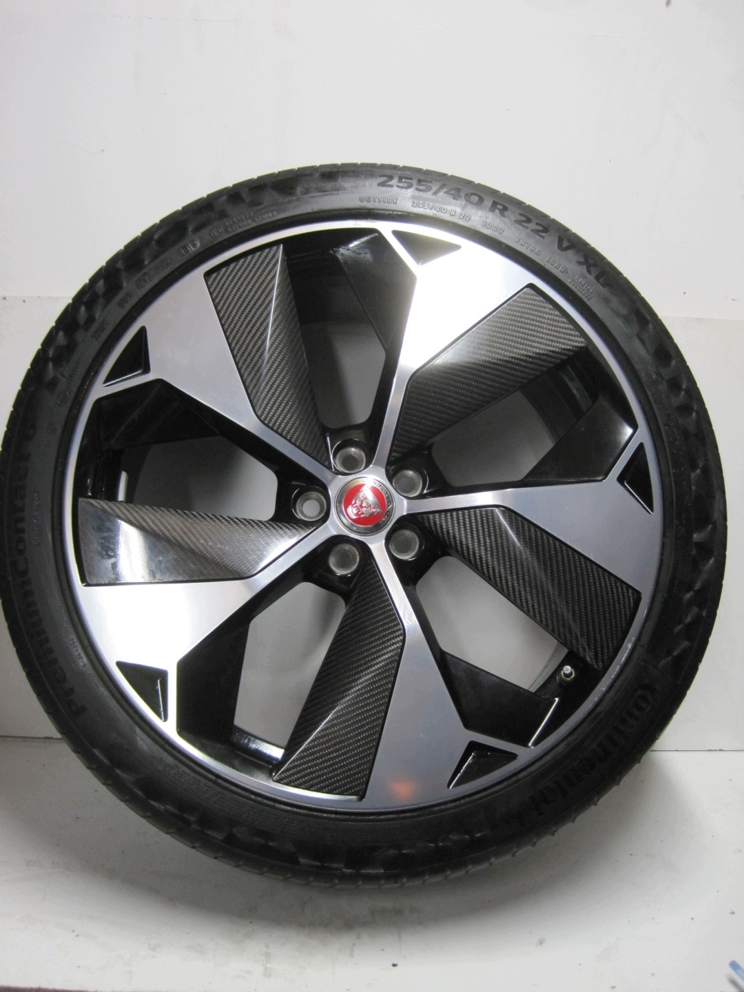 Kolesá disky Gumy JAGUAR a PACE R22 5 MM