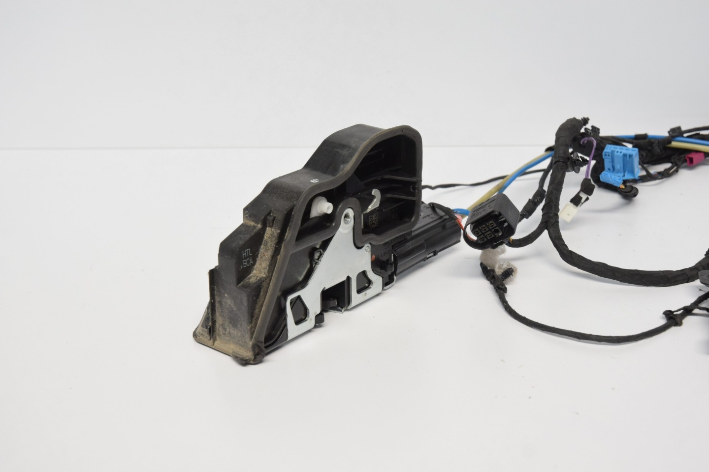 lock left DOCIAGANIE SOFT CLOSE BMW 6 F06 200km