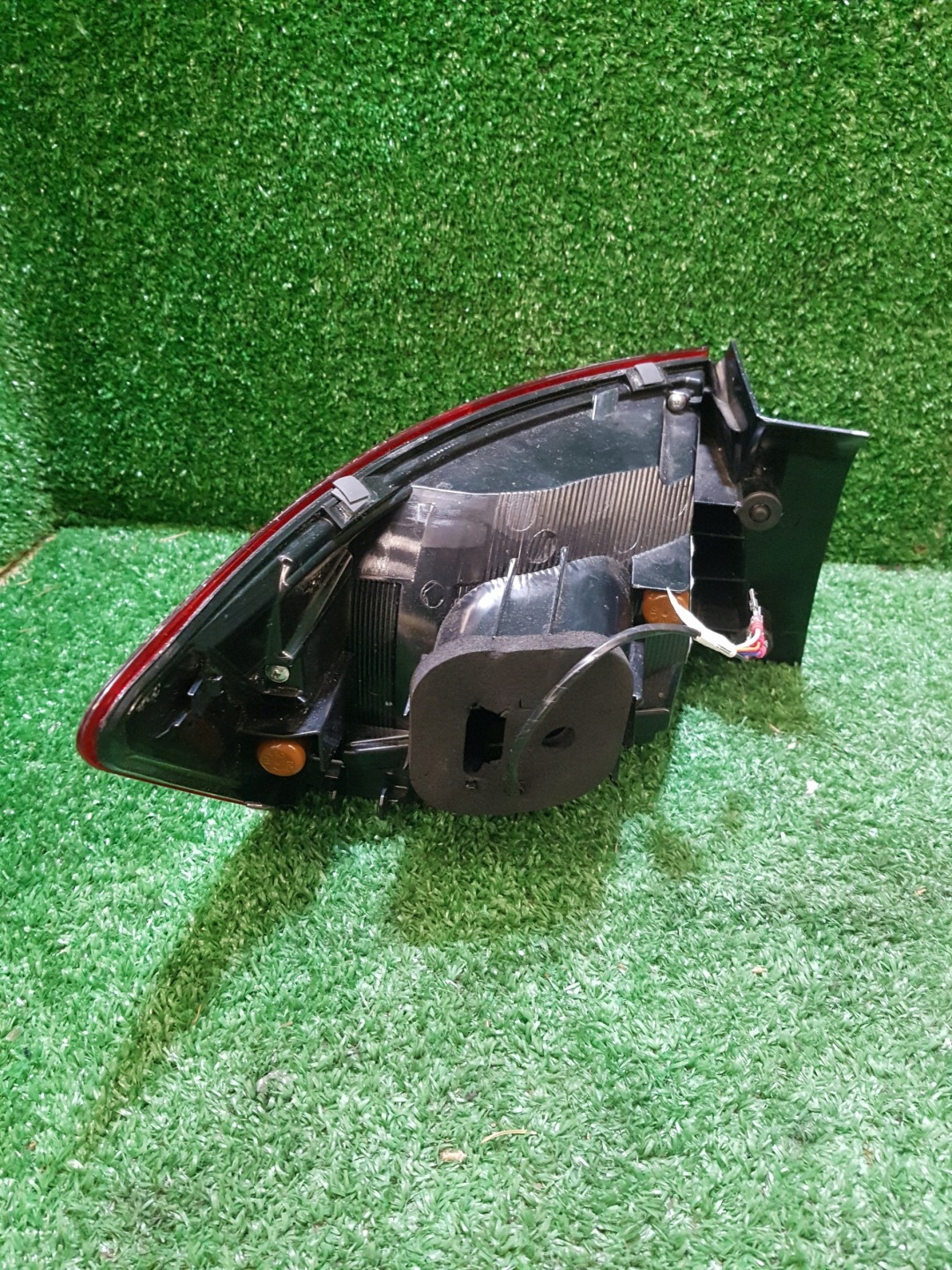 light right rear VOLKSWAGEN TAOS 2GL945096A