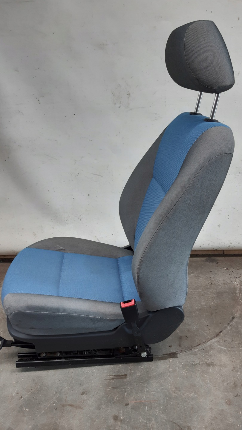 Sitz rechts Skoda Roomster
