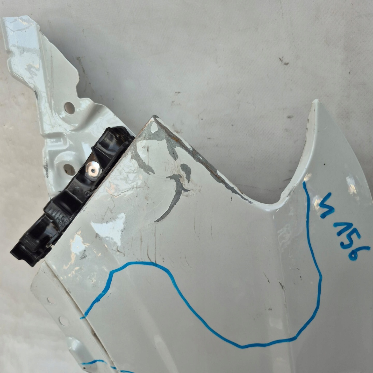RENAULT AUSTRAL 22- fender left front front support 631012106R
