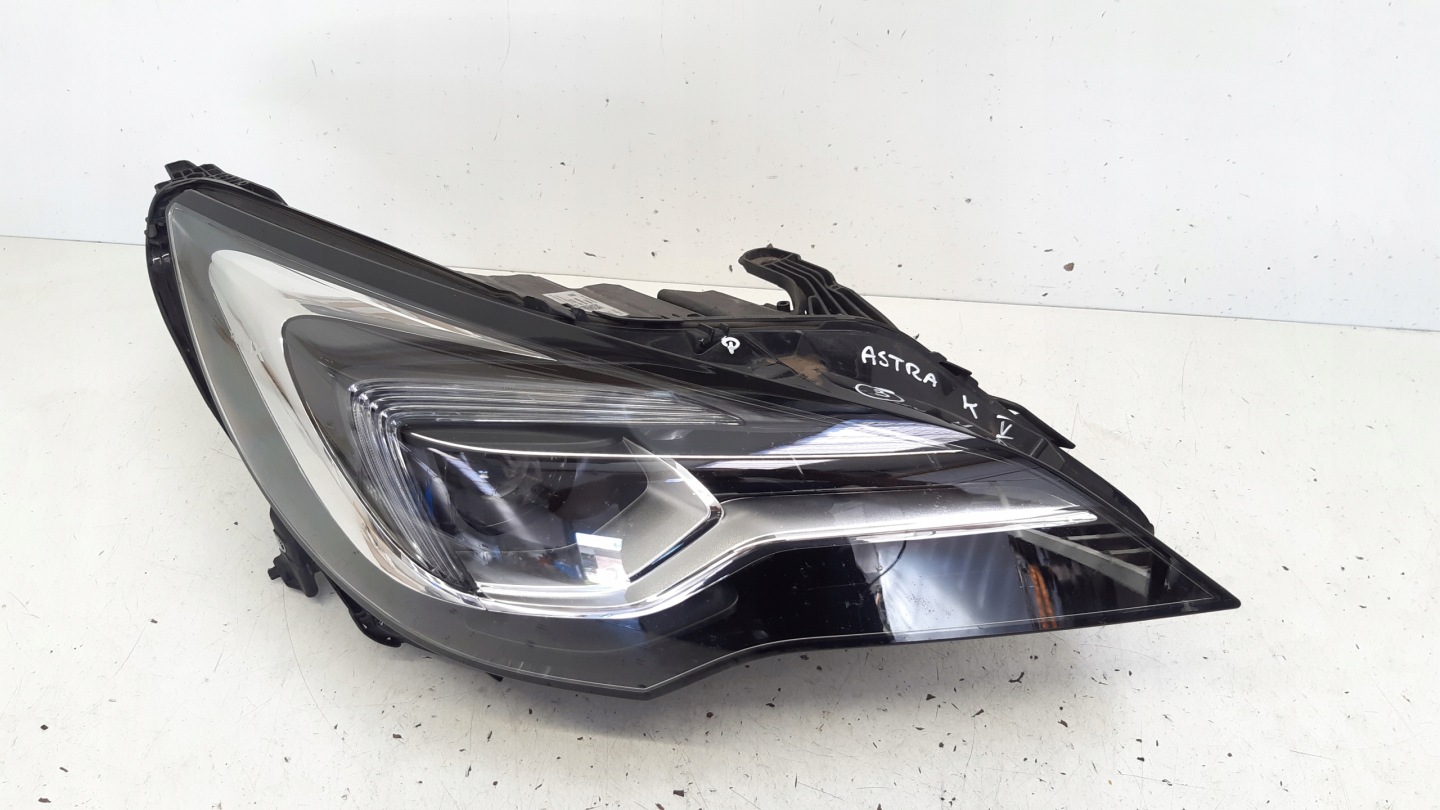 light right front full led europa 39218026 Opel Astra K