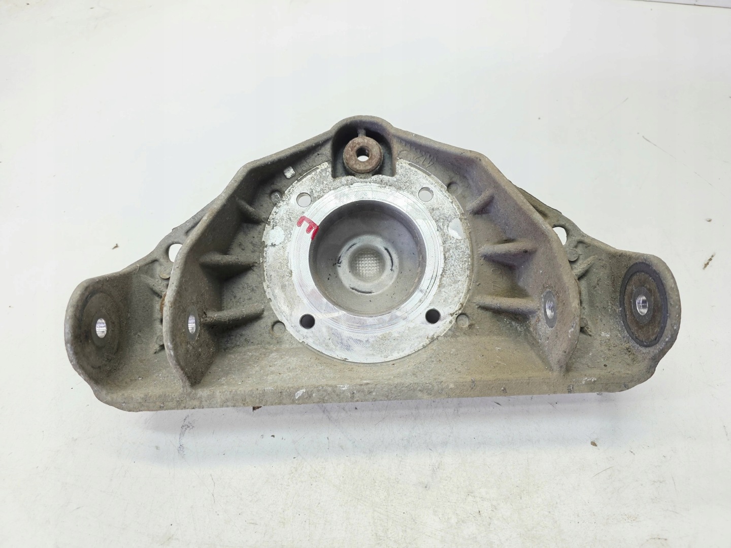Halter oben des Stoßdämpfers links oder rechts AUDI Q7 4L 7L0412391E