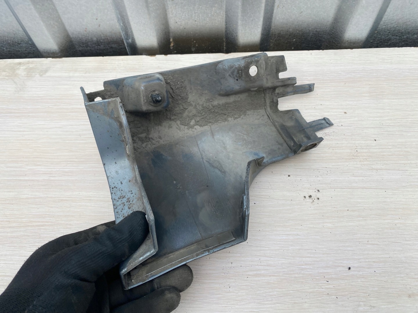 corner mouldings progowej right rear part rear audi a4 b7 LY7G