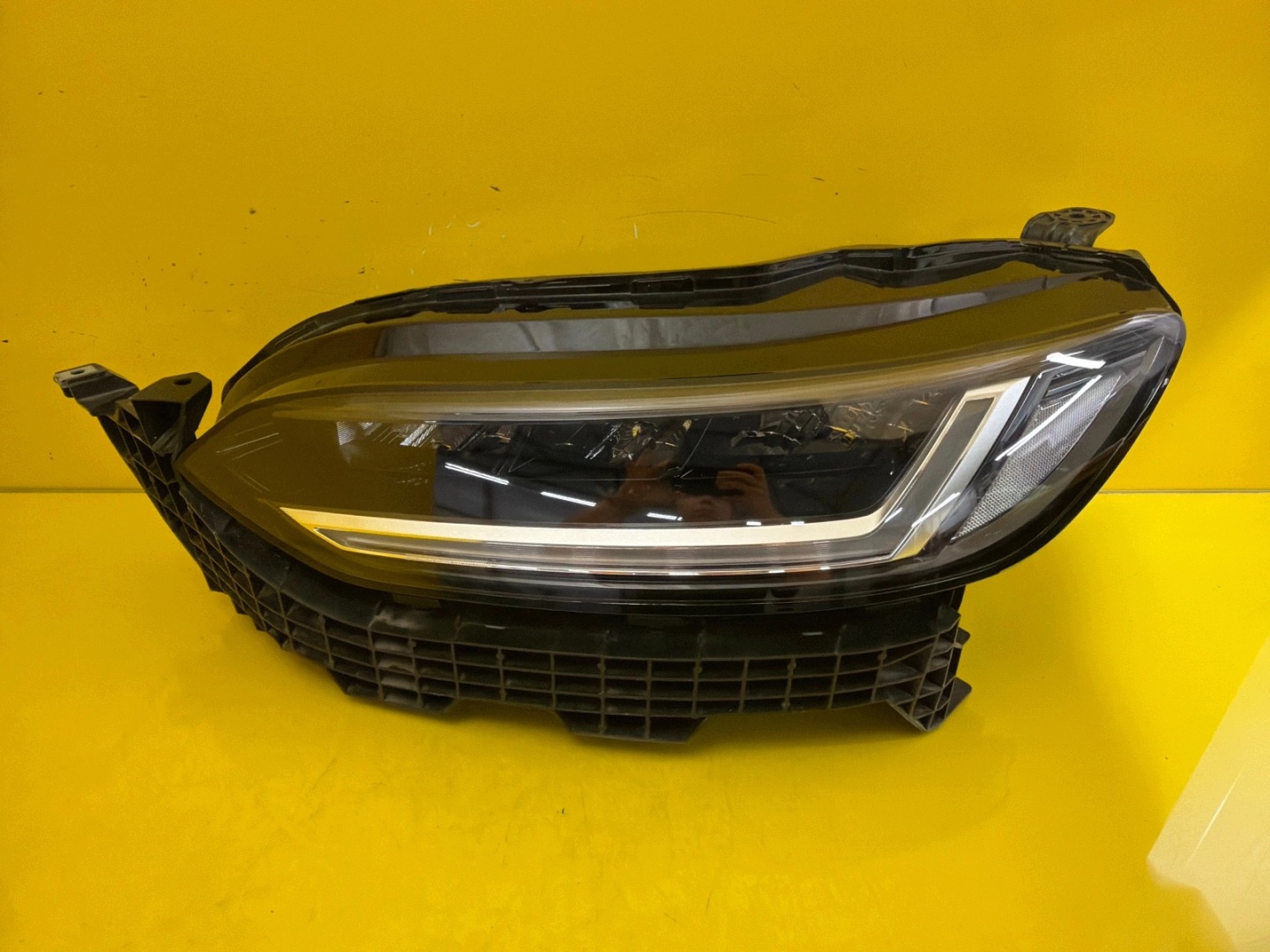 light left front Honda ZRV ZR-V 2023- Full Led