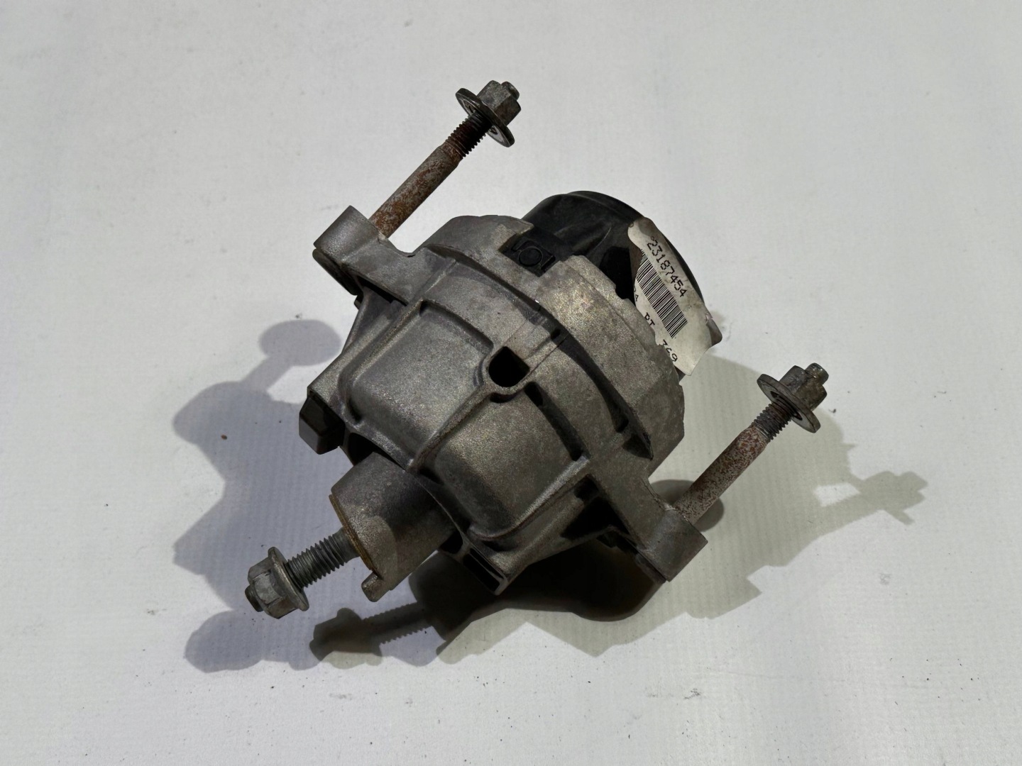 holder holder engine mount front left Chevrolet Corvette C7 2014+