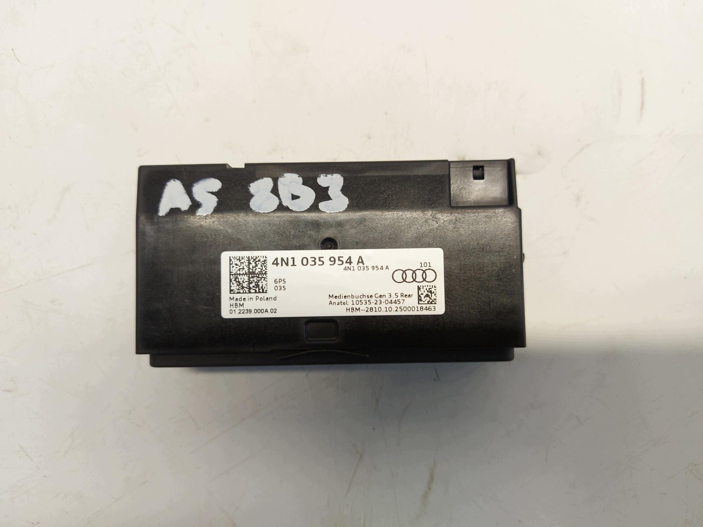 AUDI A5 8B3 B10 AVANT adapter USB 4N1035954A