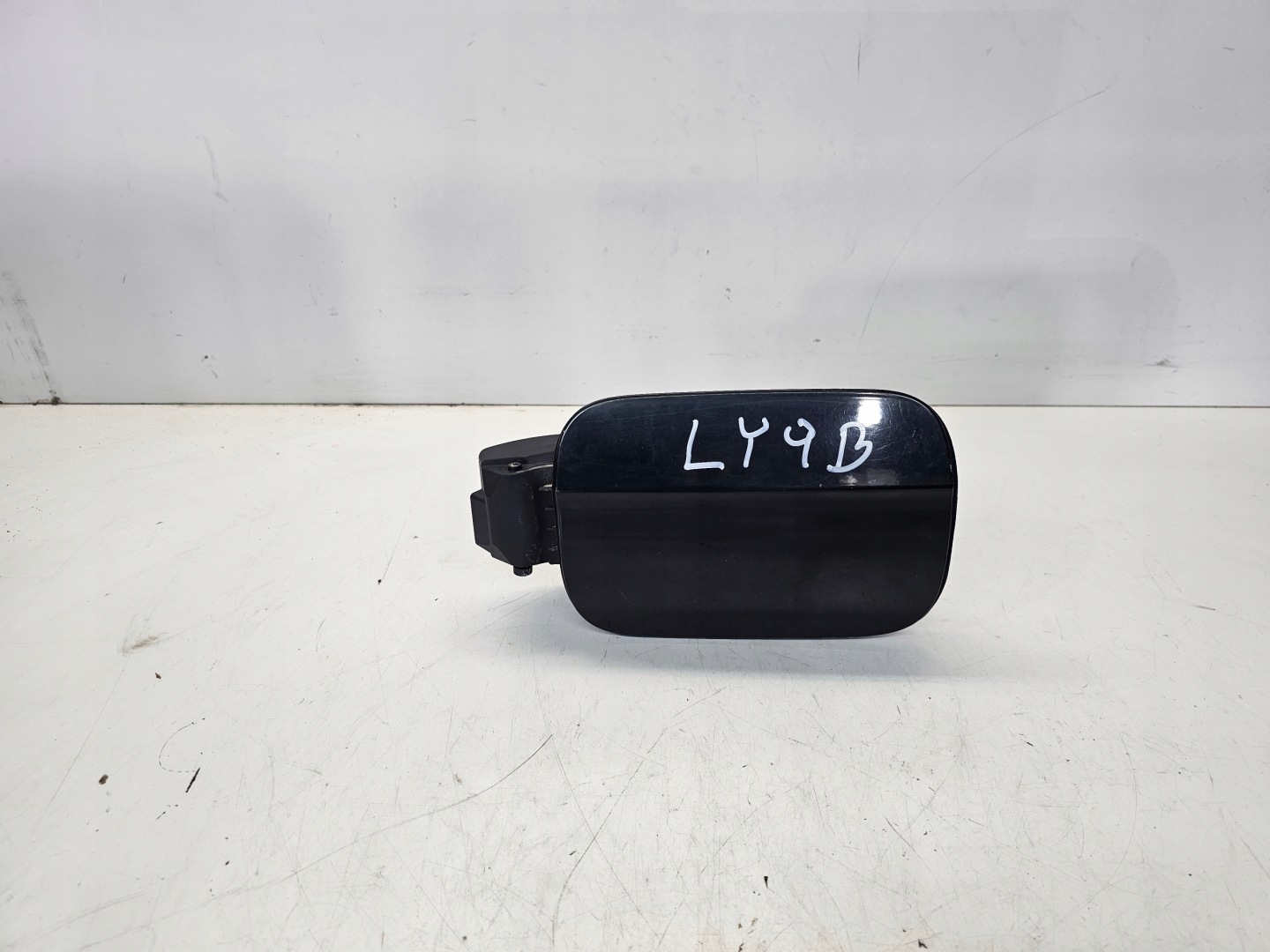 Volet trappe carburant Carburant AUDI A5 8T 8T0809999A LY9B