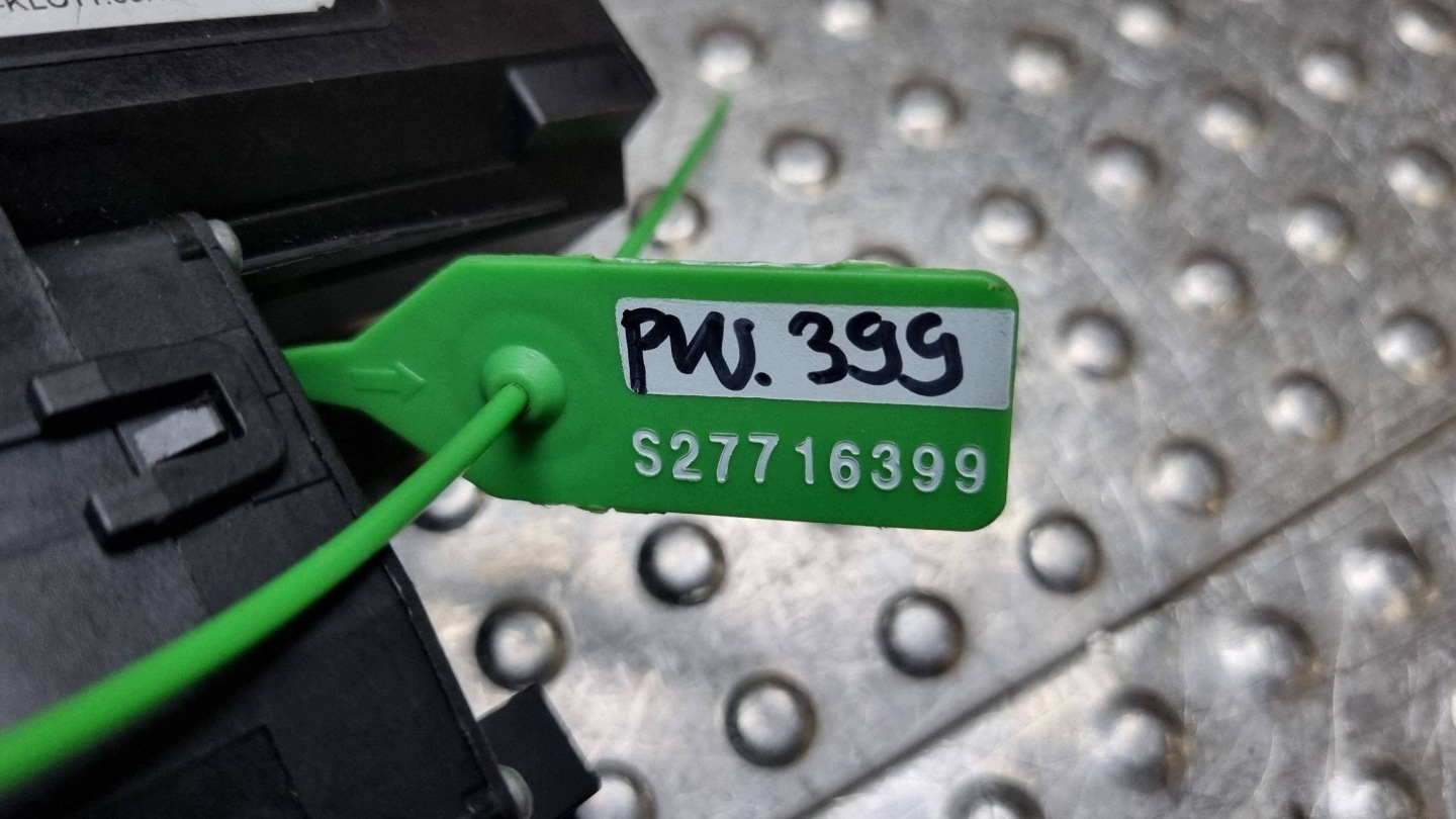 control steering wheel levers and controls ring 6RA953521F 6RA954654 TOLEDO IV RAPID