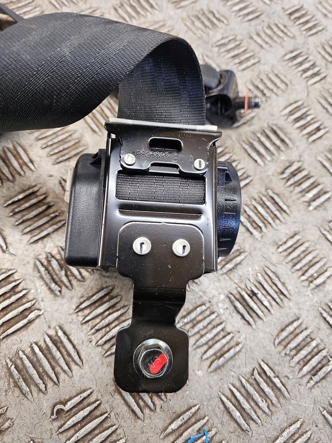 Gurten Sicherheits rechts heck HYUNDAI IX35 89820-2Y2009P