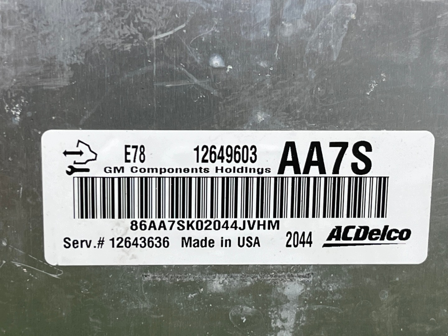 computer of the engine control unit OPEL AMPERA 1 12649603