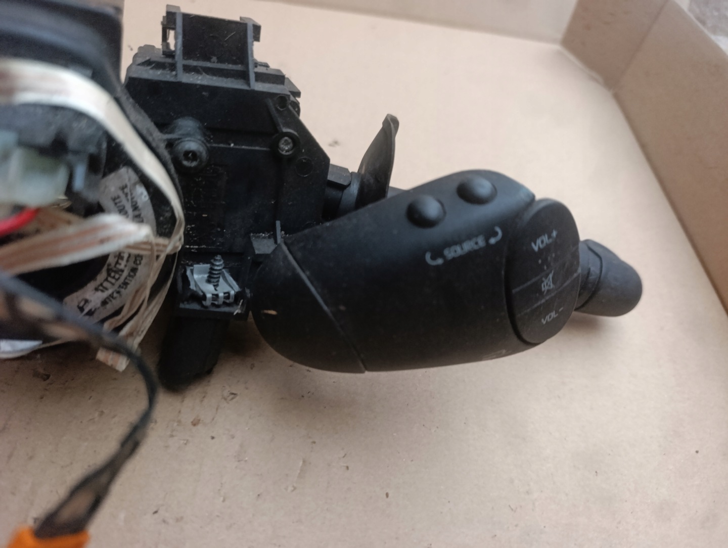 DEVIO LUCI TERGICRISTALLO TERGI Renault Kangoo e 8200090337